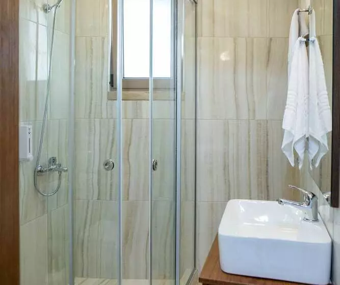 Agarathos Homes