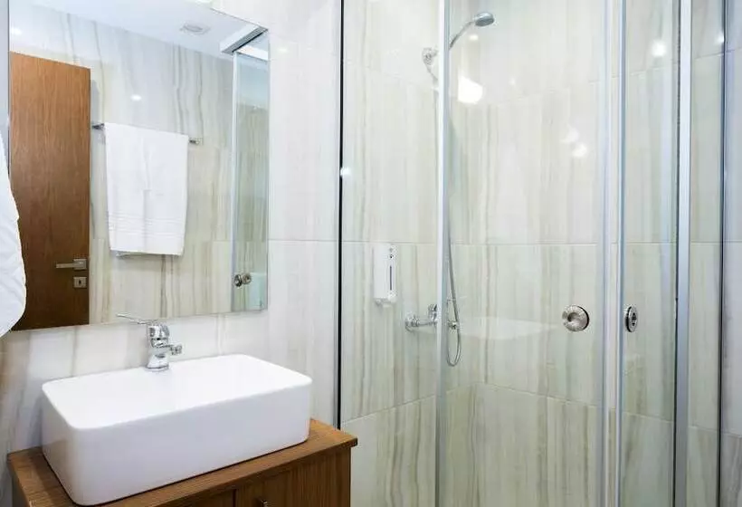 Agarathos Homes