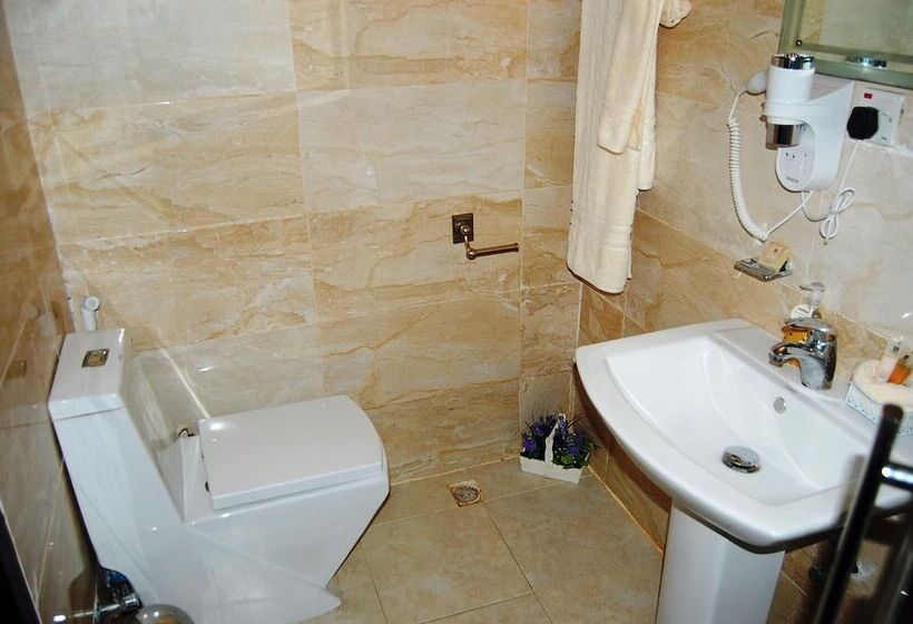 هتل 144 Suites Luxury