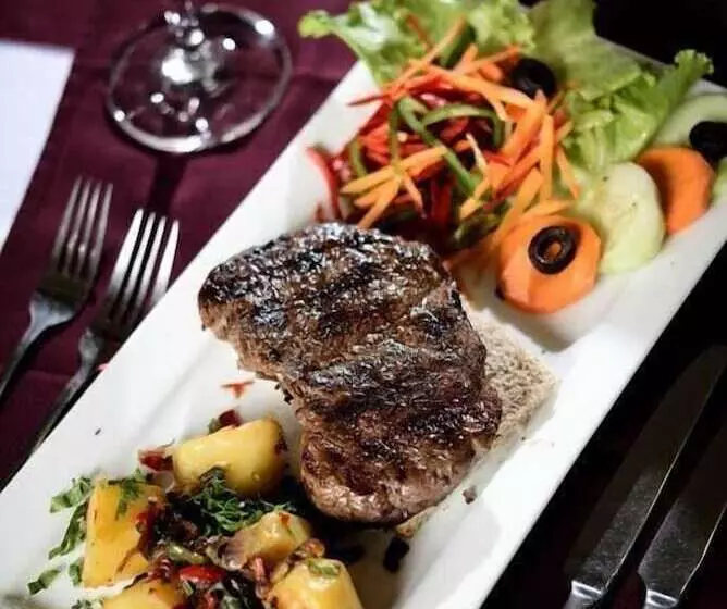 هتل 144 Suites Luxury