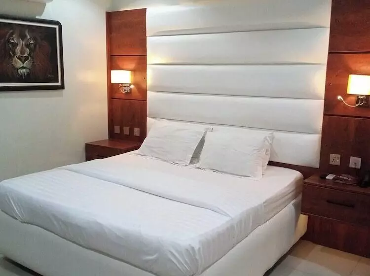 هتل 144 Suites Luxury