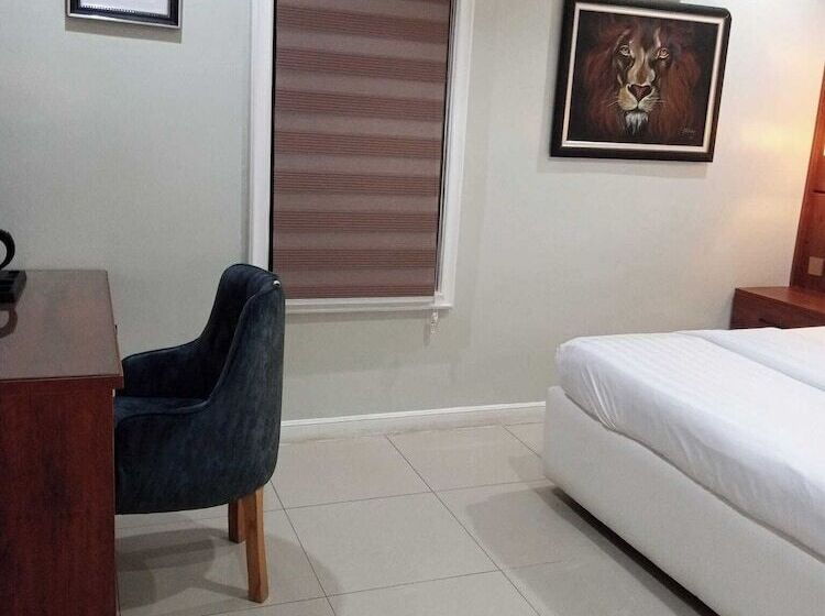 هتل 144 Suites Luxury