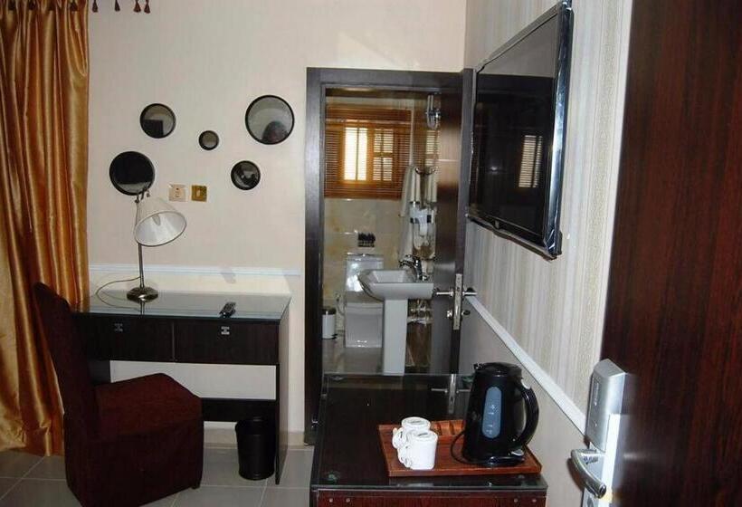 هتل 144 Suites Luxury