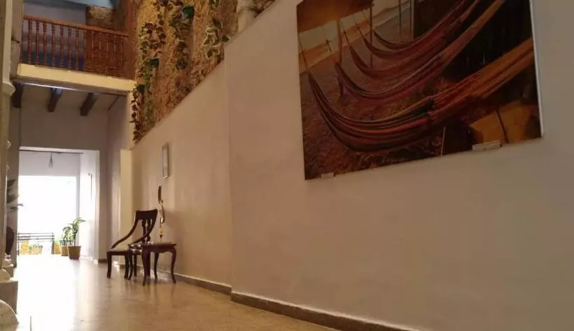 ホテル Almirante Padilla