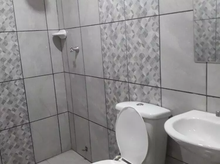 هتل Alojamiento Oasis