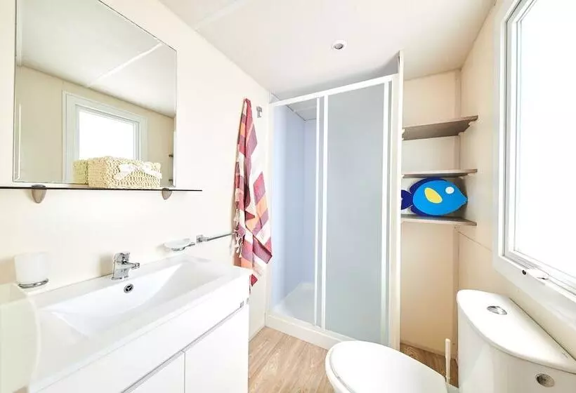 ホテル Camping Adria Mobile Homes Lanterna