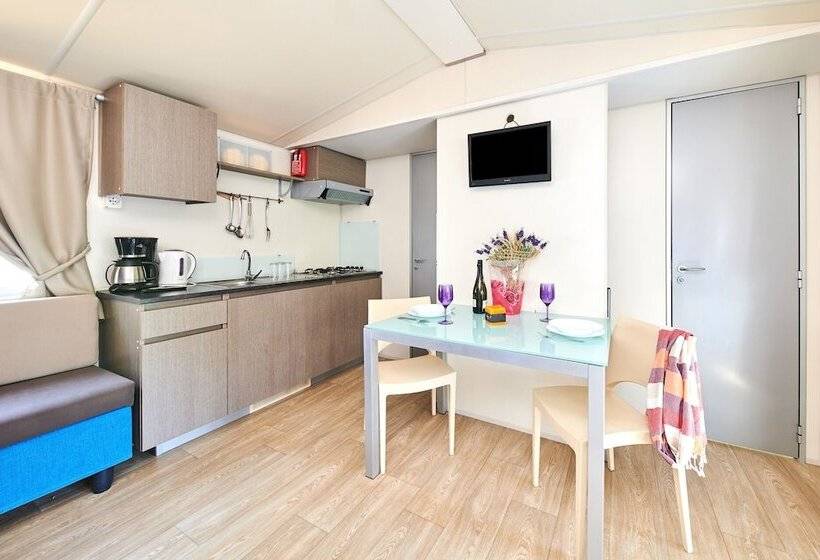 호텔 Camping Adria Mobile Homes Lanterna