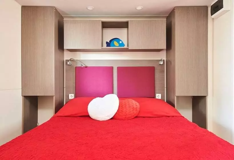 ホテル Camping Adria Mobile Homes Lanterna