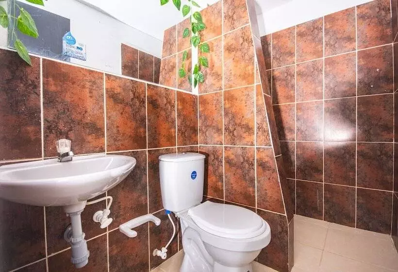 Hotelli Familia Casa Blanca