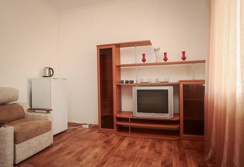 호텔 Holiday Village Dubravushka