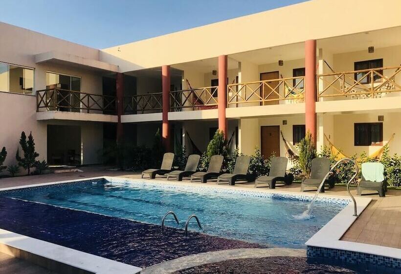 فندق Pousada San Mar