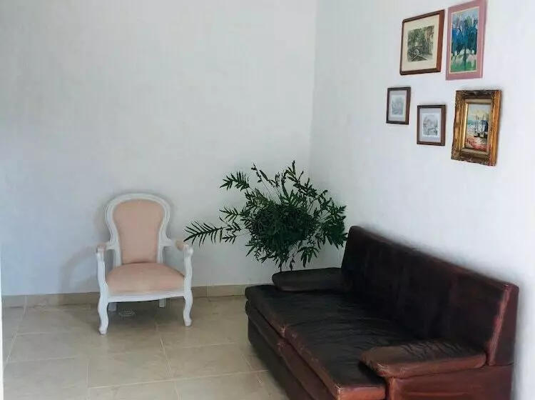Hotelli San Miguel Antique
