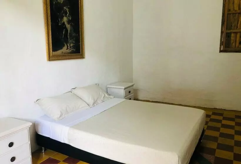 Hotelli San Miguel Antique