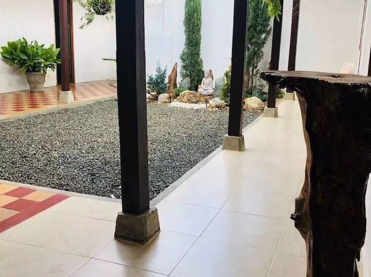 Hotelli San Miguel Antique