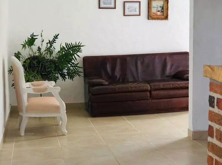 Hotelli San Miguel Antique