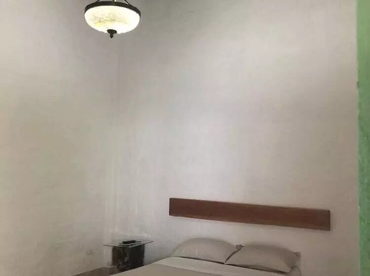 Hotelli San Miguel Antique