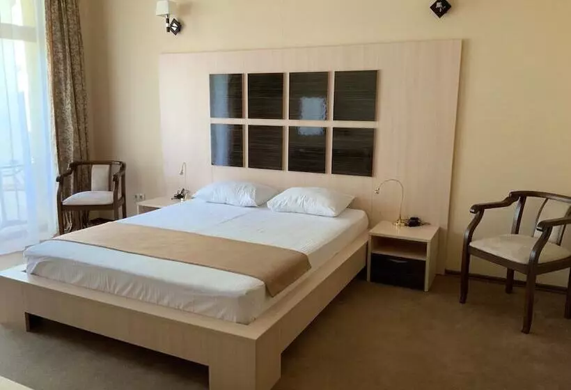 Majatalo Iva Guest House