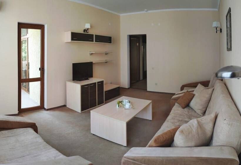 פנסיון Iva Guest House