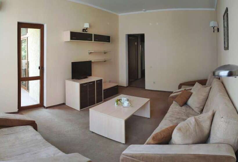 פנסיון Iva Guest House