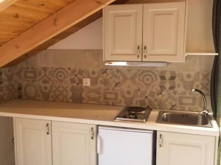 پانسیون Yasemi Rooms