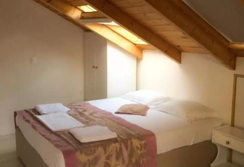 پانسیون Yasemi Rooms