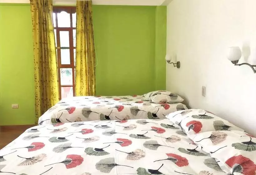 پانسیون Yucay Lodge