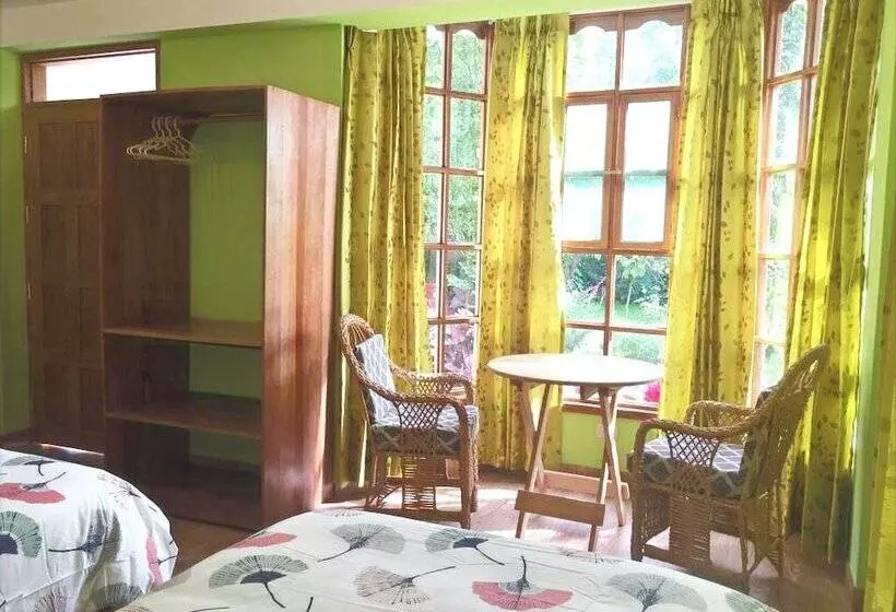 پانسیون Yucay Lodge