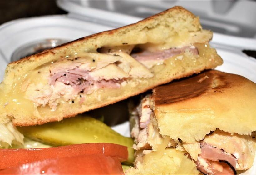 Bed and Breakfast Arrowhead Country Cabins