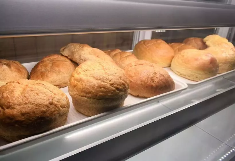 Aamiaismajoitus (B&B) Arrowhead Country Cabins