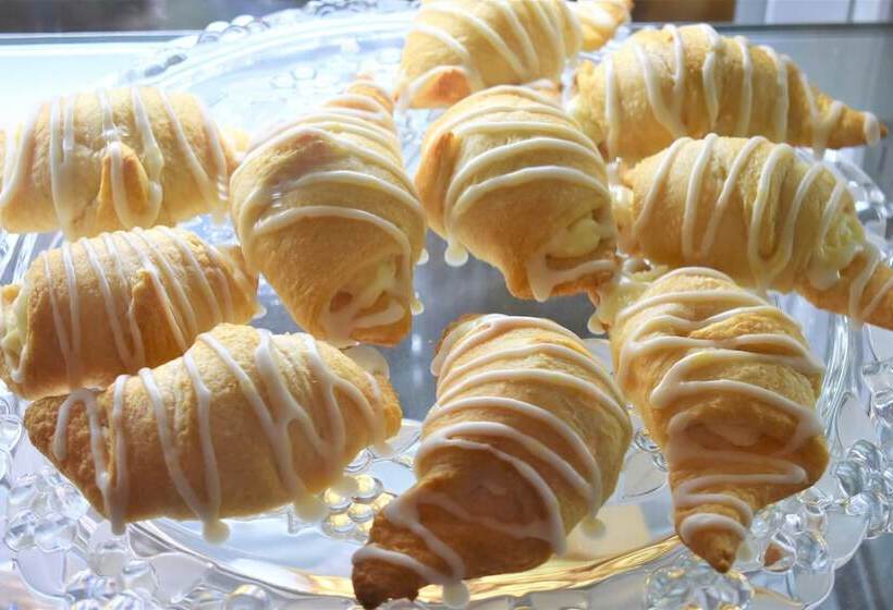 Bed and Breakfast Arrowhead Country Cabins