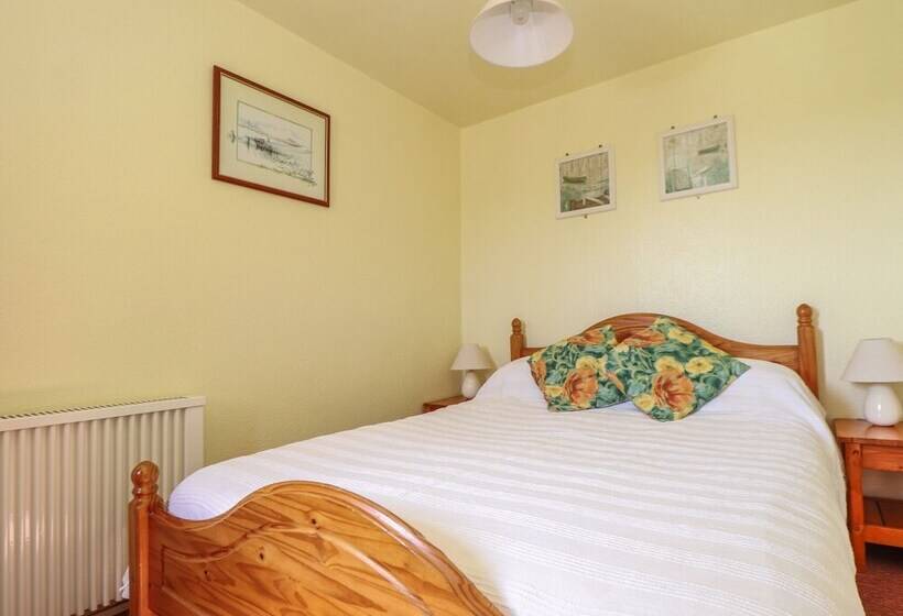 Bowling Green Cottage