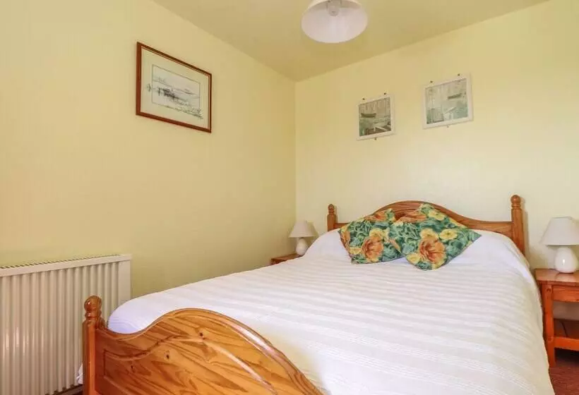 Bowling Green Cottage