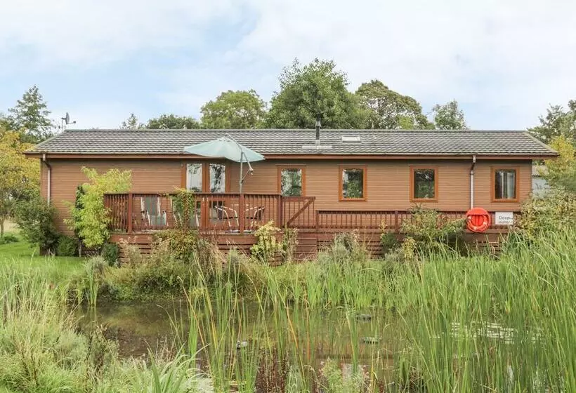 Bulmer Farm Lodge