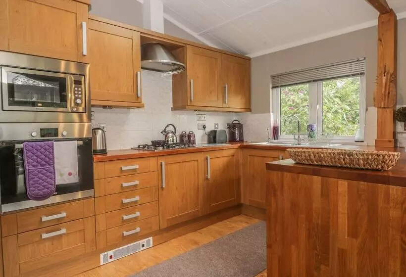 Bulmer Farm Lodge