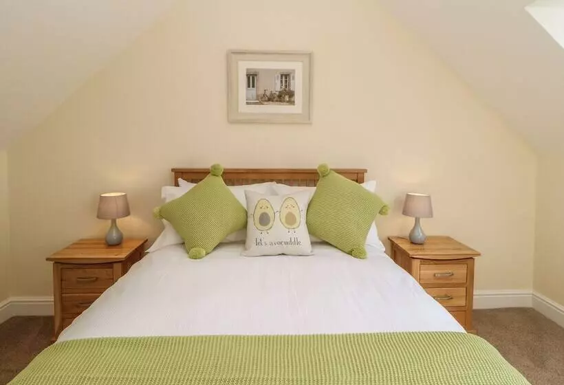Ferngrove Cottage