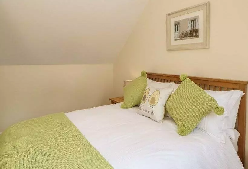 Ferngrove Cottage