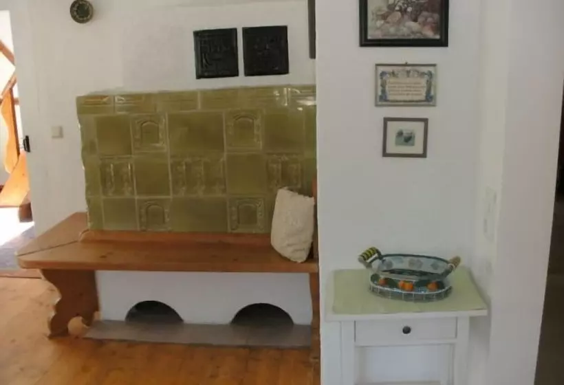 Hotelli Ferienhaus Oberleupoldsberg