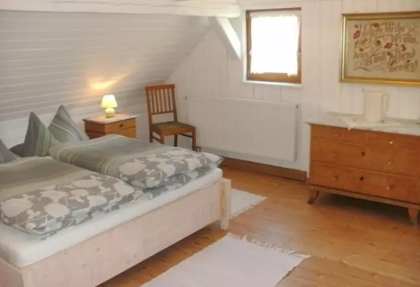 Hotelli Ferienhaus Oberleupoldsberg