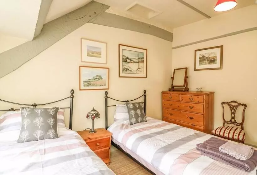 King Charles Cottage