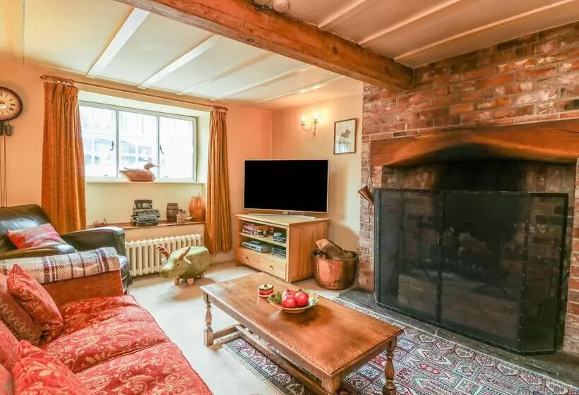 King Charles Cottage