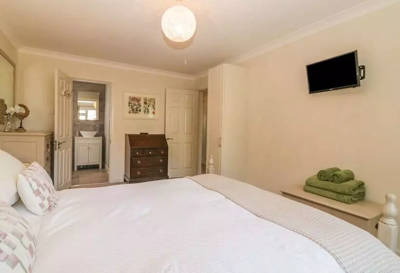 Meadowlea Cottage
