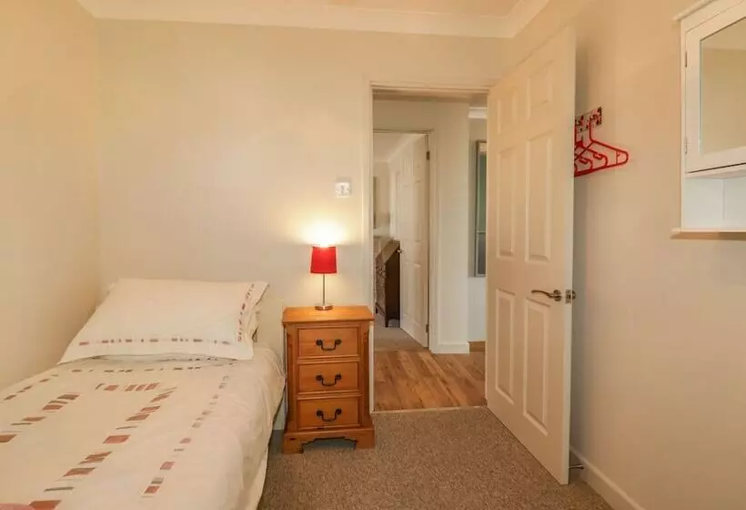 Meadowlea Cottage