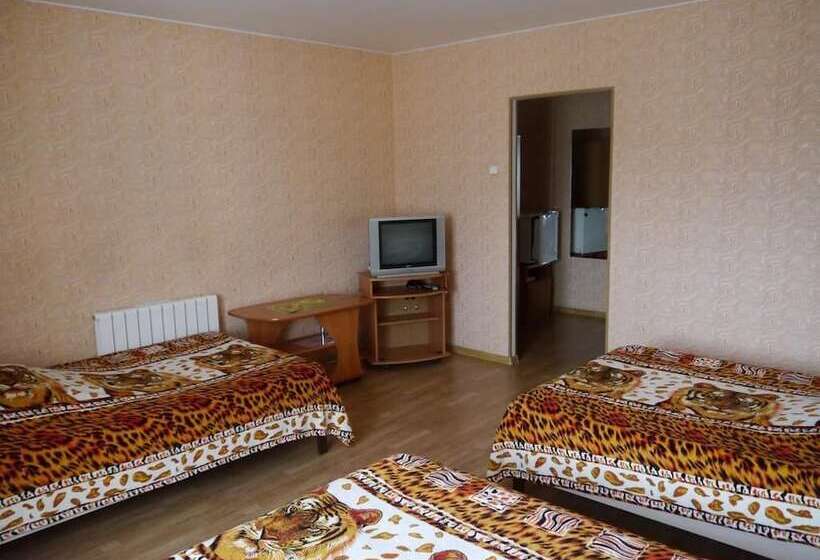 Mini Hotel Kompleks Parus