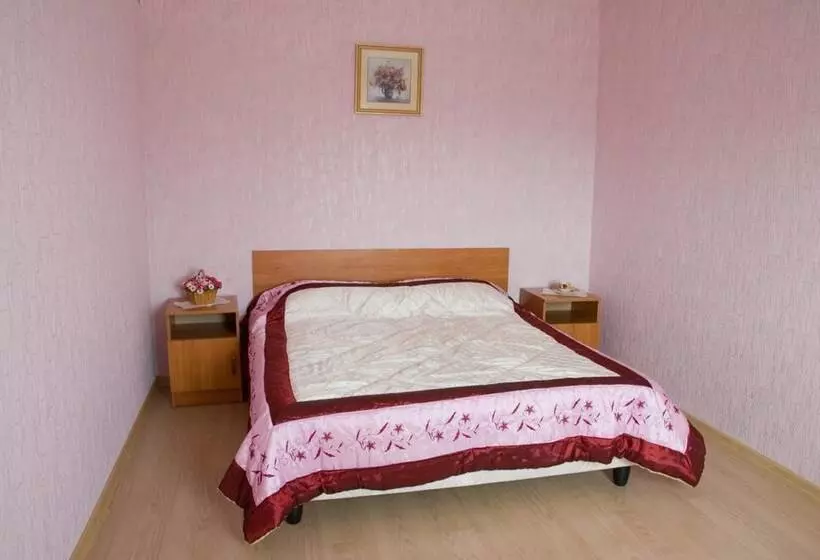 Mini Hotel Kompleks Parus