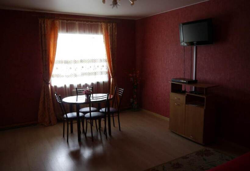 Mini Hotel Kompleks Parus