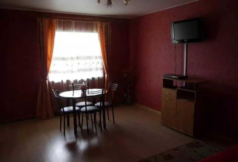 Mini Hotel Kompleks Parus