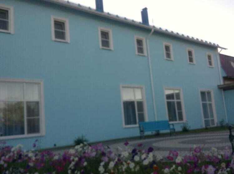 Mini Hotel Kompleks Parus