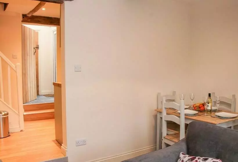Pinner S Cottage