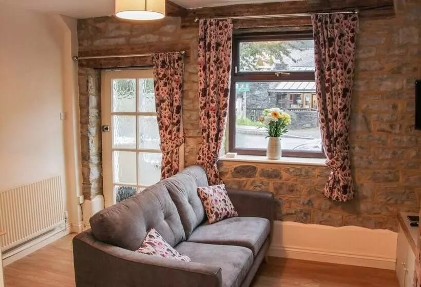 Pinner S Cottage