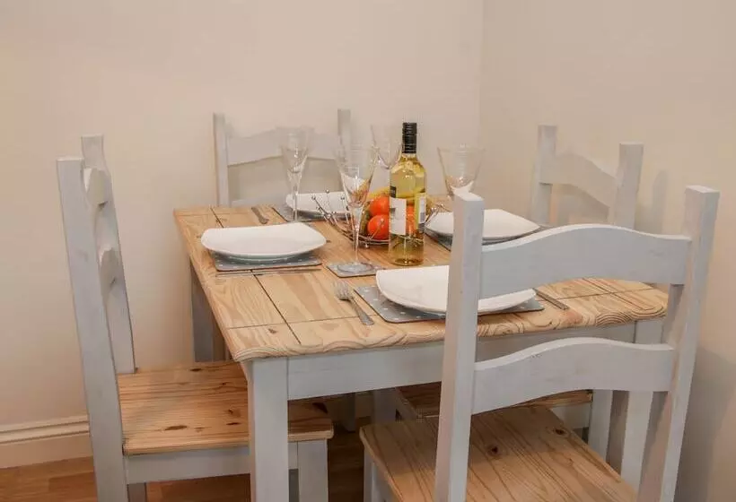 Pinner S Cottage